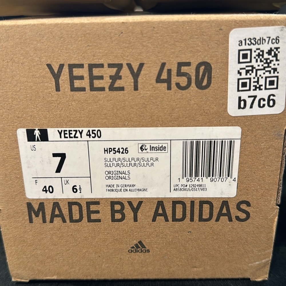 Yeezy 450 sulfur color size 7 women's shoes - Picture 2 of 8